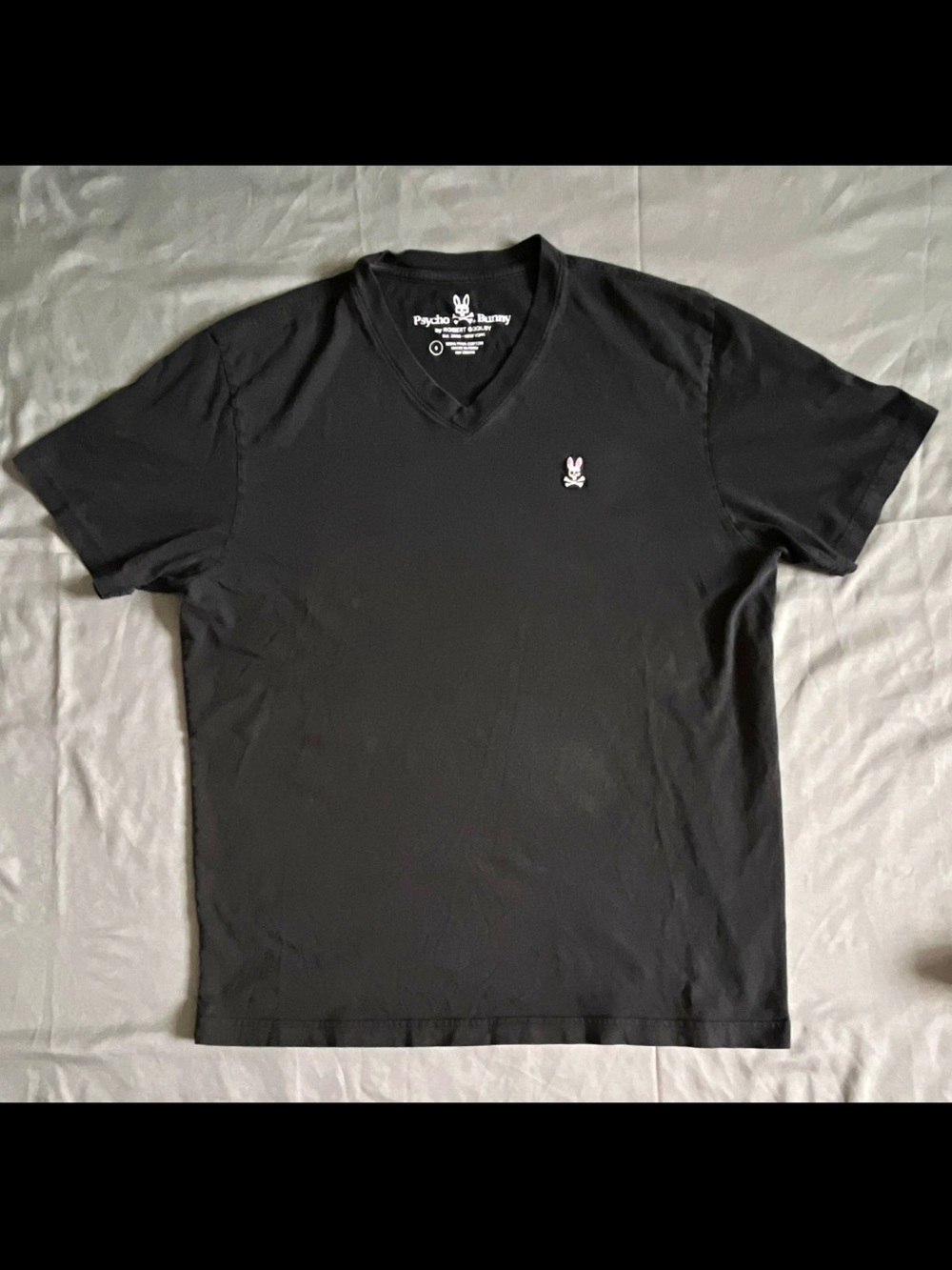 Psycho Bunny Men's Black V-Neck Logo Tagless 100% Pima Cotton T-Shirt size 6 (L)